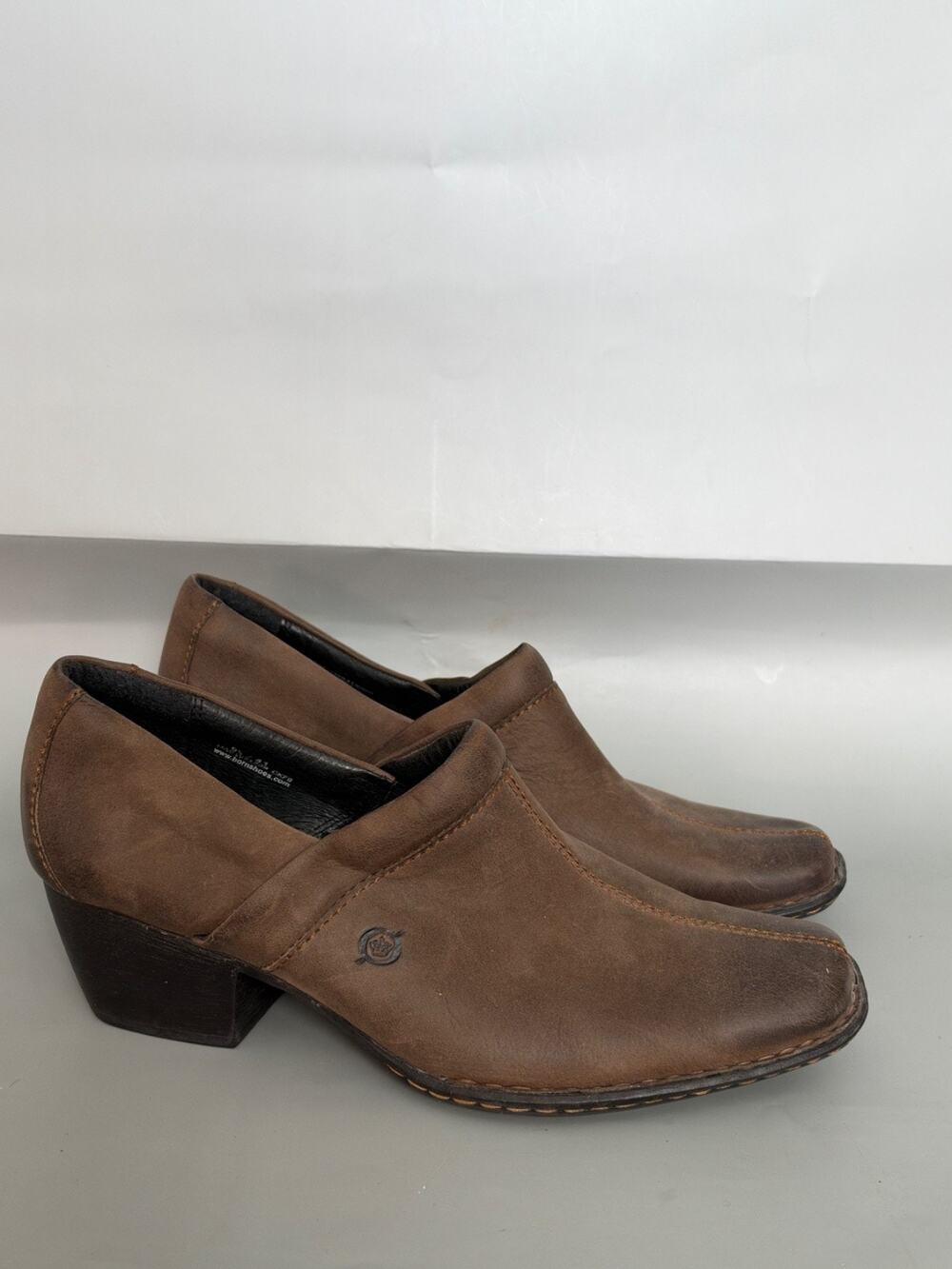 Born Leather Slip On Block Heel Booties Brown Womens 9.5 S4